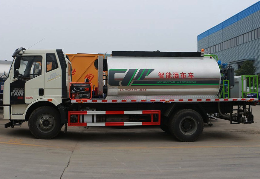 解放12方瀝青灑布車(chē)側(cè)方圖