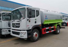 下雨后，灑水車上路作業(yè)，是否多此一舉？