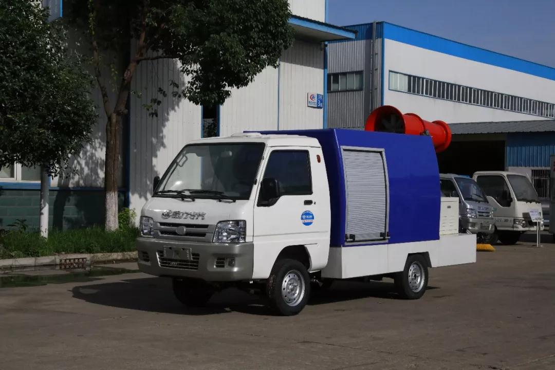 程力新能源人工智能搶險(xiǎn)救援車首批訂單圓滿交車，為國家電網(wǎng)提供一流產(chǎn)品