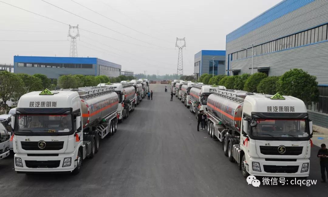 程力危化車制造公司新型輕量化全鋁合金?；\(yùn)輸車成行業(yè)驕子