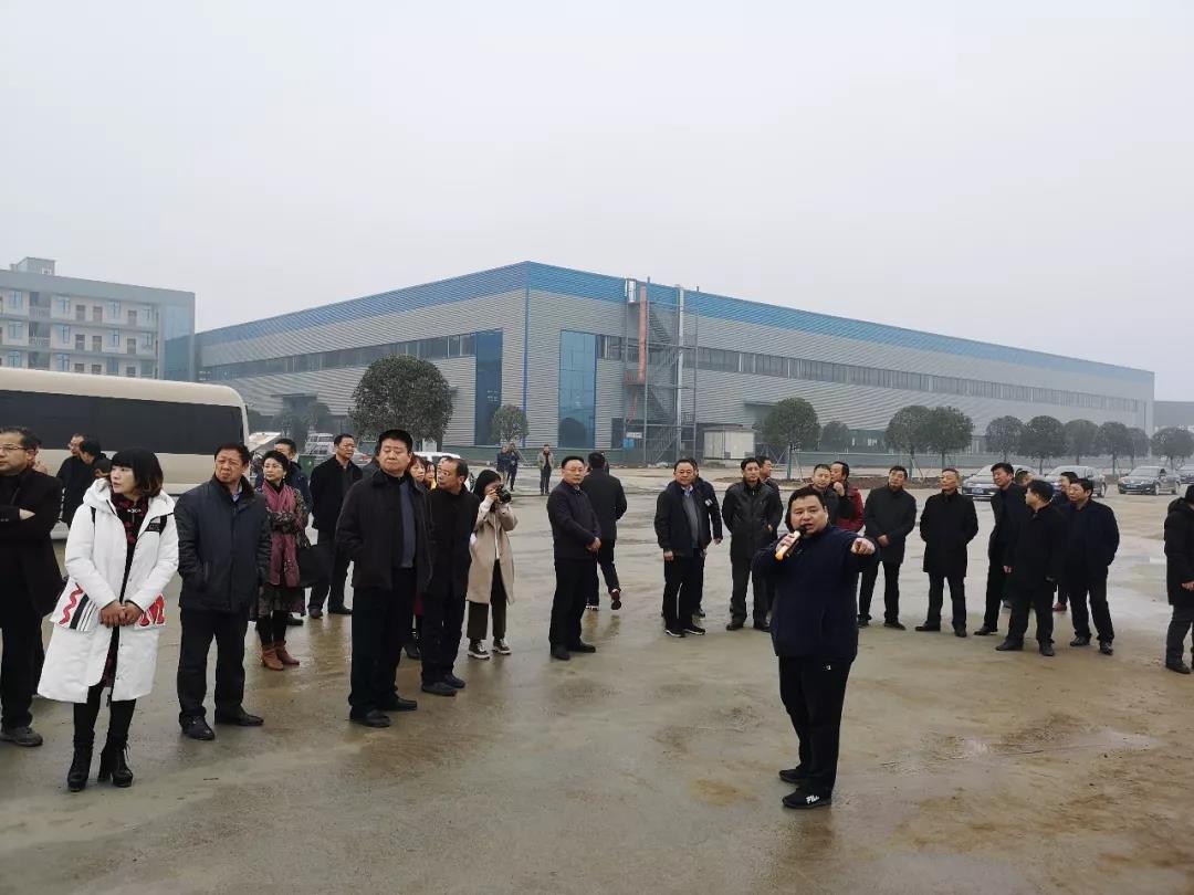 隨州市委、市人大代表團(tuán)蒞臨程力集團(tuán)商用車產(chǎn)業(yè)園視察：